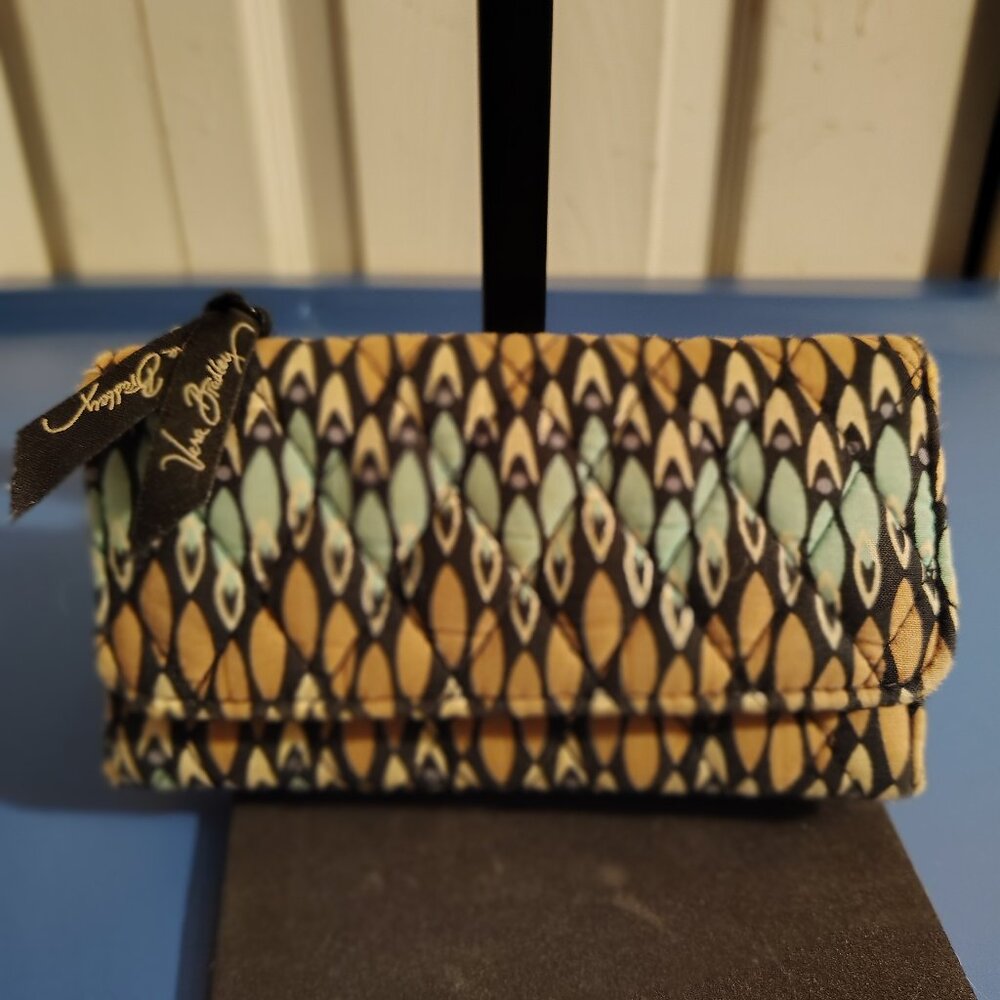 Vera Bradley small wallet all in one Sierra Stream retired pattern cotton brown